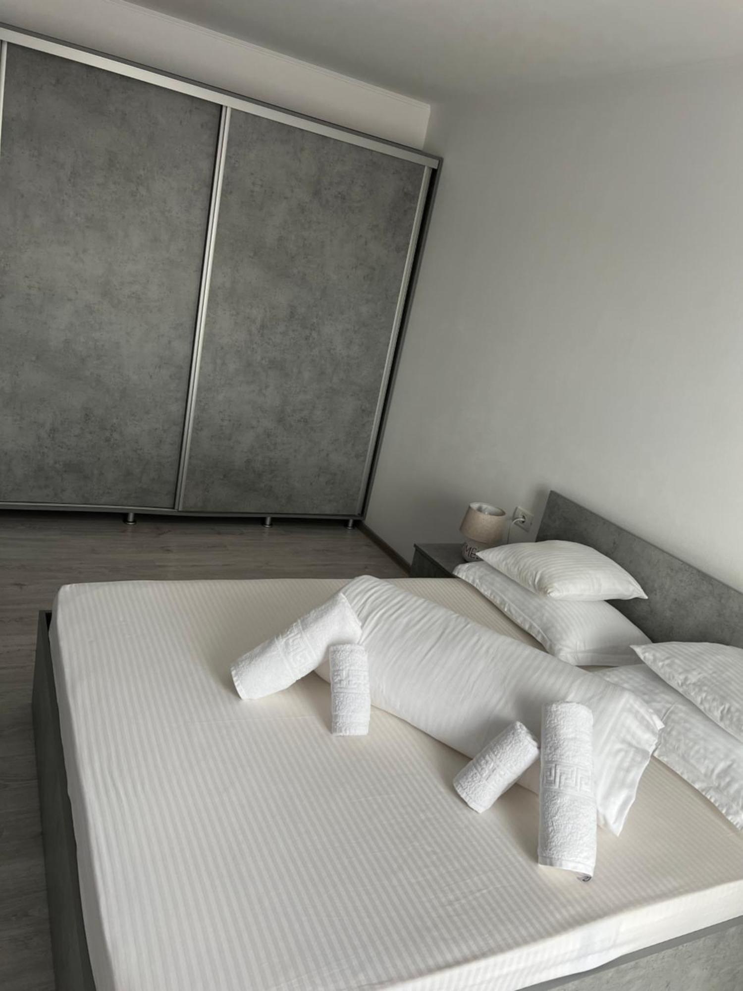 Apartament Anais Alba Iulia Exterior foto